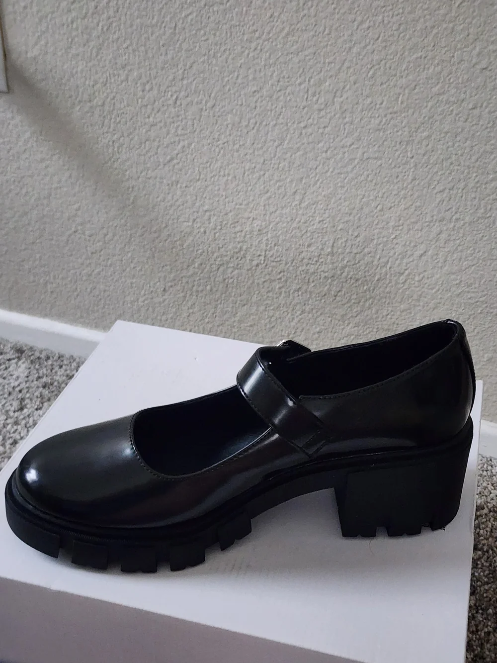 LIMELIGHT Marco Black Mary Jane Lug Sole Platform Shoes Women's Size 9.5
